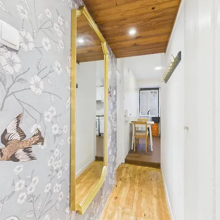 Charming 1br In The Heart Of Bairro Alto | By Airnest * Lizbona