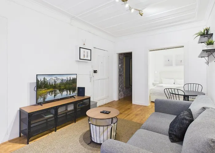 Apartman Charming 1br In The Heart Of Bairro Alto | By Airnest *